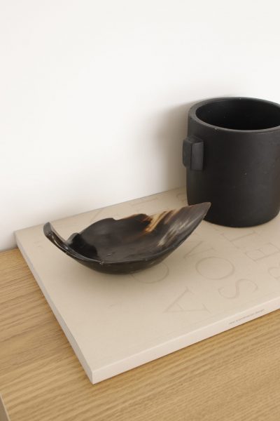 Vide poche "Feuille" en corne