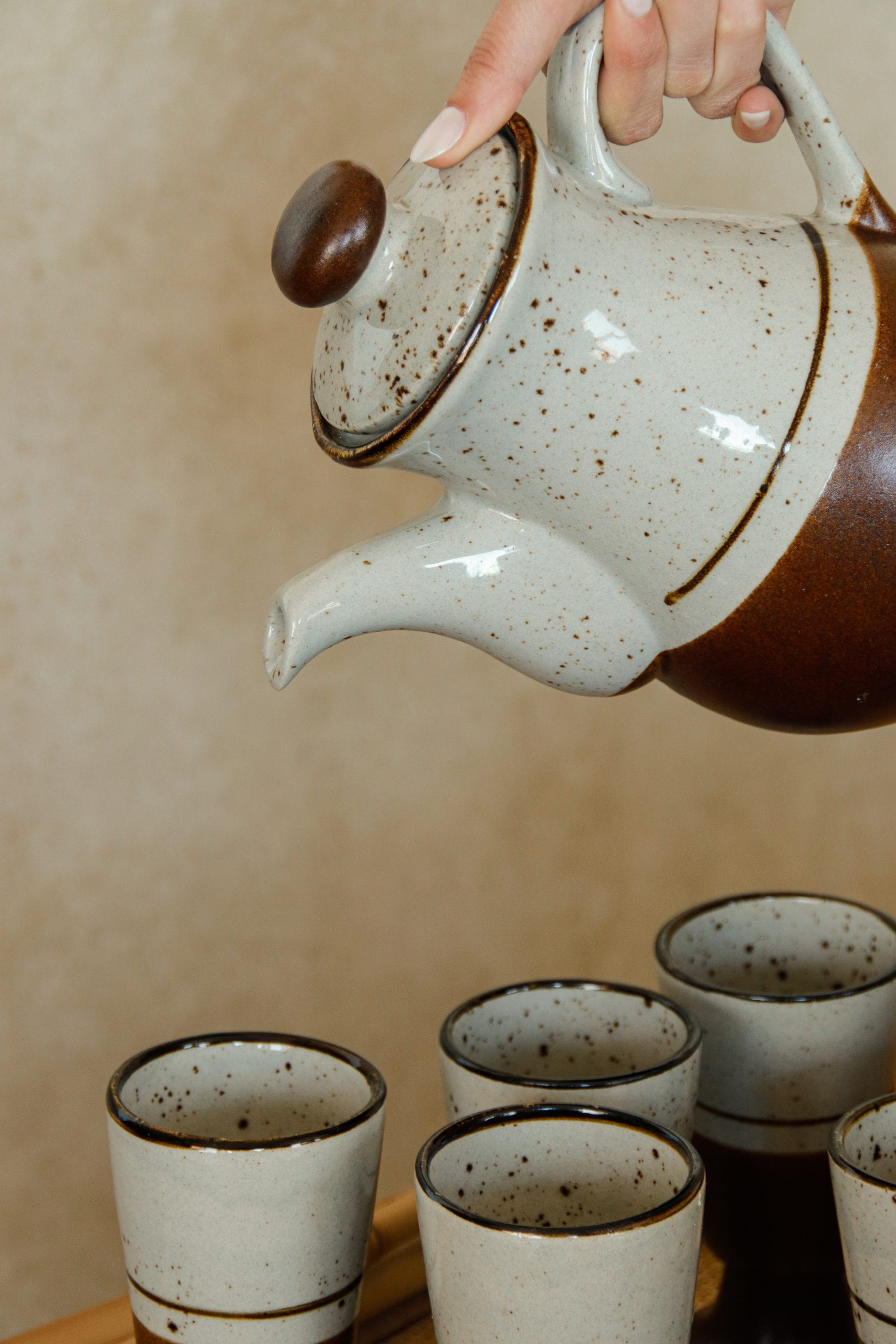 Service à thé en grès piqueté avec mazagran – Image 2