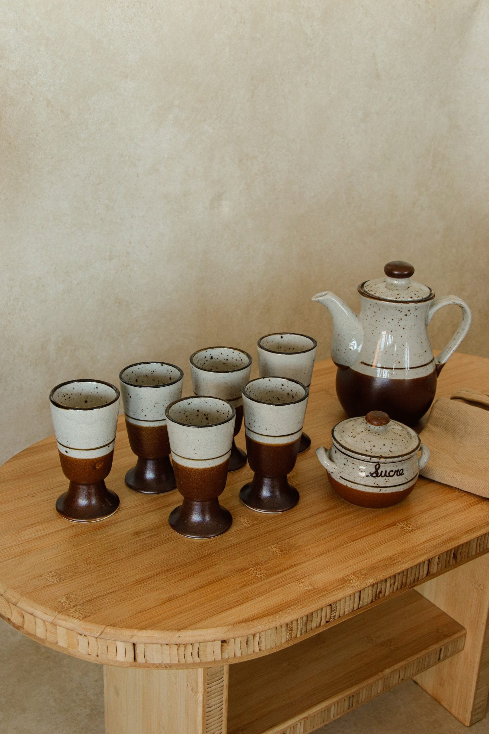 Service à thé en grès piqueté avec mazagran – Image 5